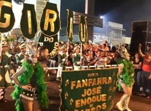 Prefeitura investe e Girau do Ponciano resgata desfile cívico do dia 7 de Setembro