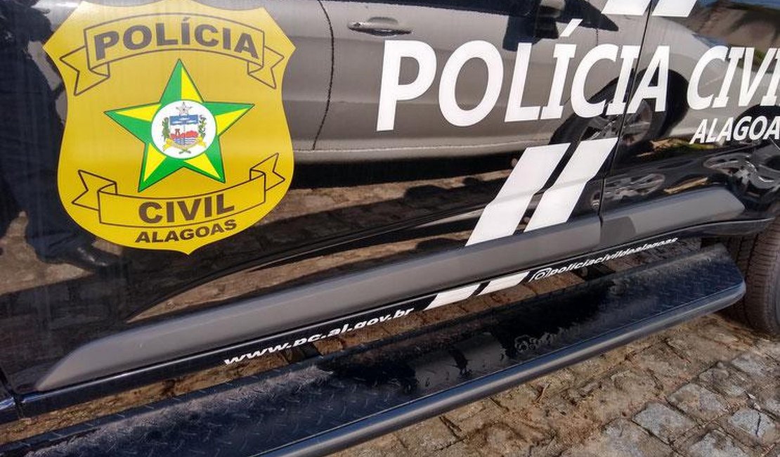 Polícia prende suspeita de maus-tratos contra marido paraplégico em São Miguel dos Campos
