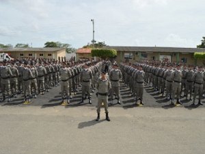 Mais de 690 policiais militares garantem a segurança do réveillon 2017 em Maceió