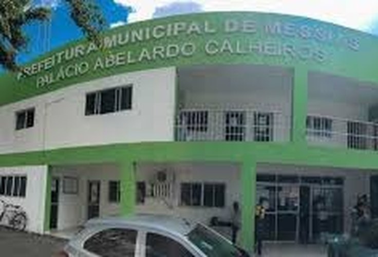 Onde a vaidade pessoal, a arrogância, o egoísmo, o achismo e a ambição falam mais alto, o futuro é incerto