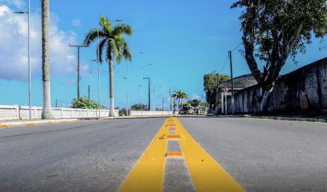Prefeitura de Penedo e Governo de AL inauguram ruas pavimentadas e Centro de Hemodiálise