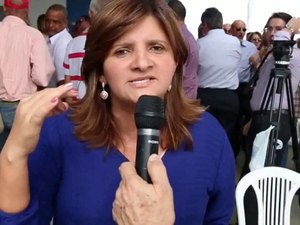 Em meio à pandemia, prefeita de Delmiro Gouveia decide se vai aumentar o próprio salário e de seus secretários