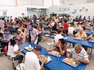 Restaurante Popular funciona normalmente na véspera de Natal