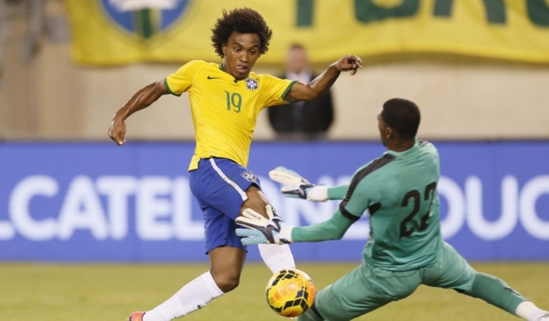 Jogada ensaiada boa é a que dá certo: gol do Brasil