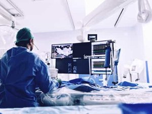 Cardiologista de referência em SP morre vítima do novo coronavírus