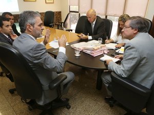 Ampliação da segurança de magistrados de Alagoas é discutida pelo Tribunal de Justiça