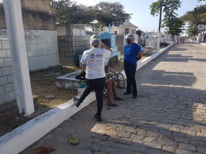 Assistência Social realiza ação de combate ao trabalho infantil em cemitérios