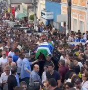 Comoção marca velório e sepultamento do ex-prefeito Marcelo Lima em Quebrangulo