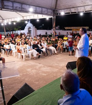 Prefeito Luciano Barbosa entrega três equipamentos na Vila Bananeiras