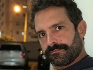 Após virar Uber, ex-galã da Globo dá aulas de interpretação