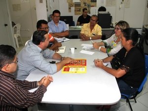 Rádios farão rede local para divulgar ações contra dengue