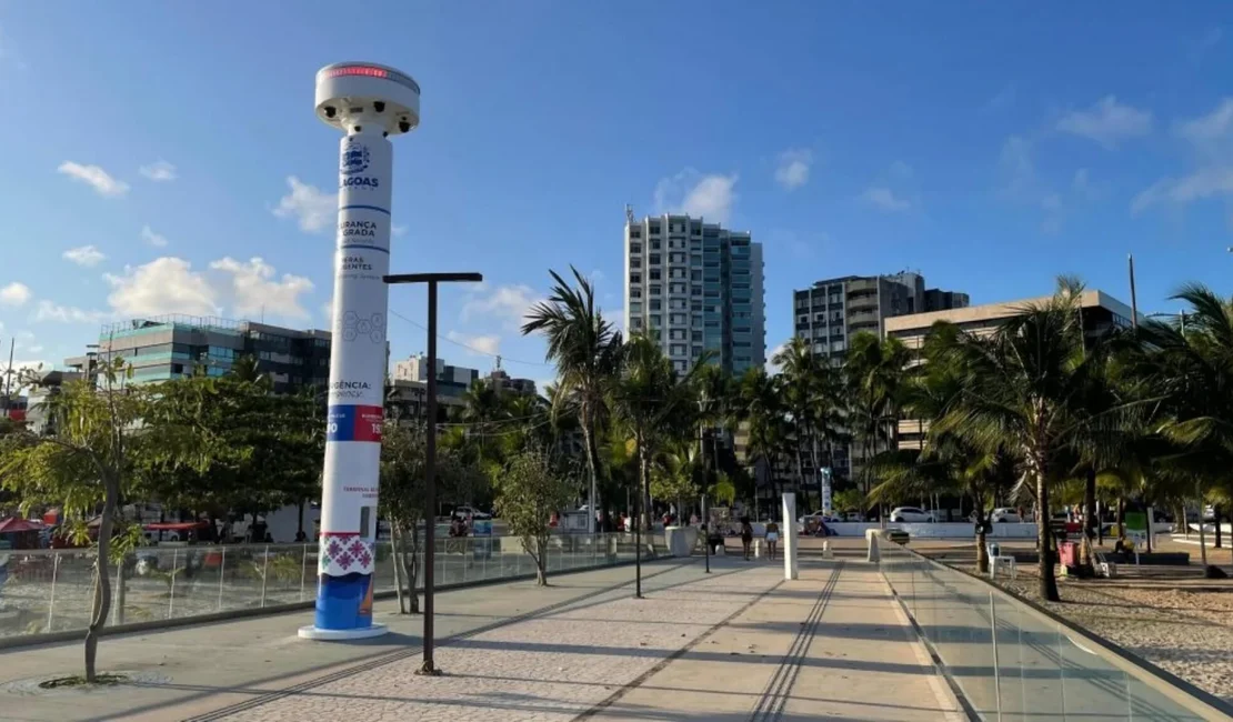 Justiça confirma competência do Estado sobre totens de segurança