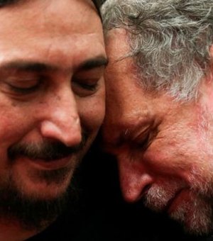 40 anos depois de ter sido sequestrado,homem reencontra família na Argentina