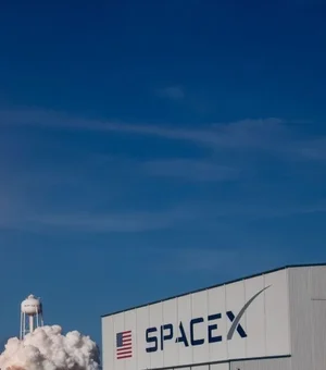 SpaceX lança Starship, mas propulsor explode; empresa perdeu contato com a nave