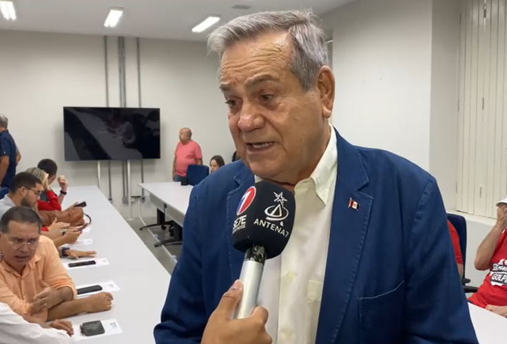 Governador interino, Ronaldo Lessa dispara contra deputados; “Pior congresso da história”