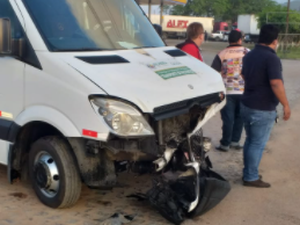Acidente na BR 316  envolve carro com transporte de pacientes