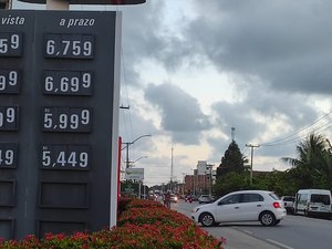 Preço do litro da gasolina comum sobe para R$ 6,69 em Maragogi