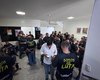 Policiais civis ocupam a Seplag e só deixarão o local após reunião com a secretária Paula Dantas