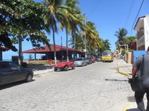 Turistas são roubadas em plena luz do dia na orla de Maragogi