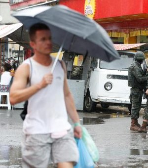 Temer vai destinar R$ 1 bilhão para intervenção militar no Rio 