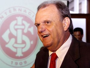 Após tomar posse, Piffero promete três reforços ainda nesta semana