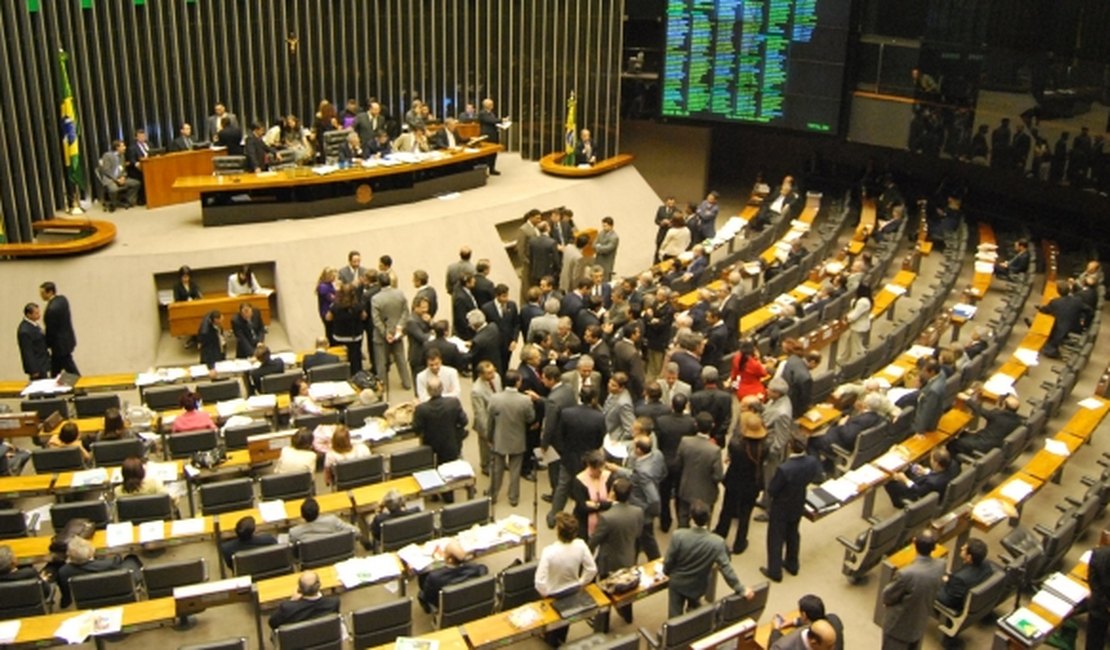 Deputados de Alagoas faltam a sessões na Câmara