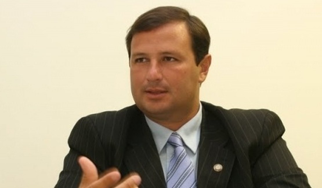 Dudu Holanda se envolve em mais uma polêmica nas redes sociais