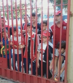 Justiça proíbe Mogi de ter crianças em seu estádio e gera polêmica com Botafogo SP