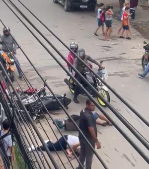 Colisão entre motos deixa dois homens feridos em Palmeira dos Índios