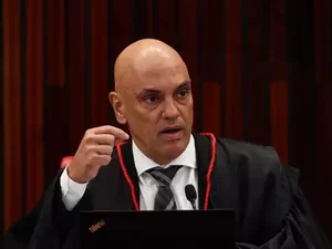 Moraes diz que plataformas continuarão no Brasil se respeitarem a lei