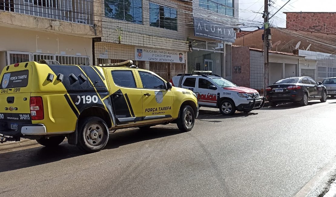 Veículo é achado abandonado em Japaratinga