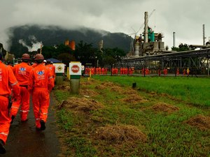 Petrobras reduz preço da gasolina em 1,38% nas refinarias
