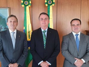 Bolsonaro anuncia policial militar na Secretaria-Geral da Presidência