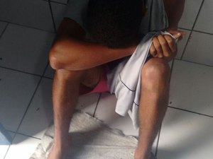 Após suposta tentativa de abuso, jovem esfaqueia homem no pescoço