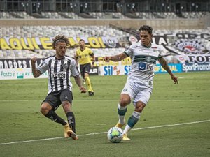 Atlético-MG vence o Coritiba em casa e segue na luta pelo título Brasileiro