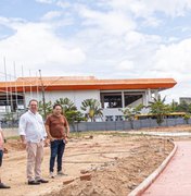 Luciano Barbosa acompanha avanço das obras de revitalização e ampliação do Parque Ceci Cunha