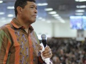 Igreja é condenada a devolver doação de fiel por prometer 'cura do câncer'