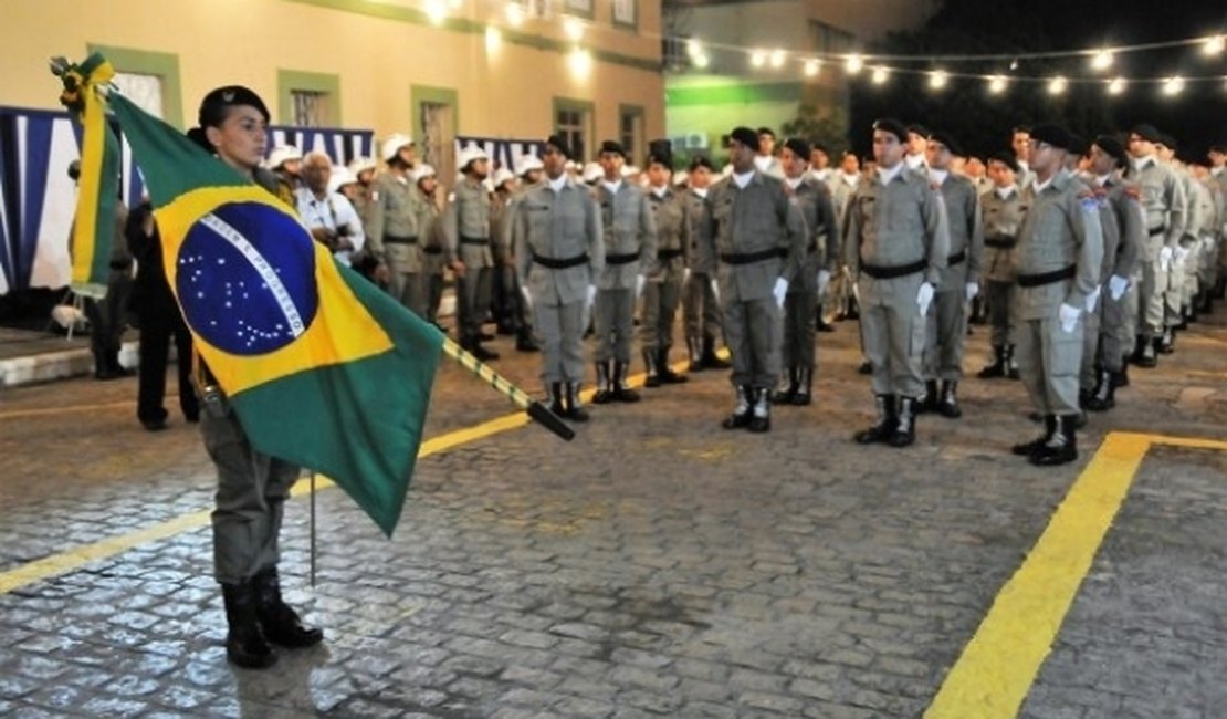 Em formatura da PM, Renan Filho confirma novo concurso para Polícia e Bombeiros