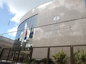 Justiça condena deputado por divulgar notícia falsa sobre violência