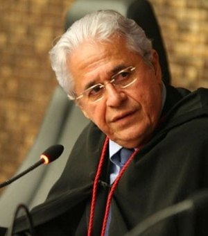 Morre o desembargador e ex-presidente do Tribunal de Justiça de Alagoas, Orlando Cavalcanti