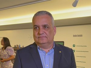 Gaspar dá o tom do mandato: “Está aí o senhor ministro da Justiça desfilando pela televisão, há um mês, falando abobrinha”