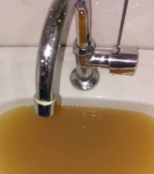Moradores reclamam da péssima qualidade e da falta d’água em Jundiá