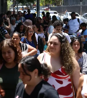 Professores fazem a primeira edição da Prova Nacional Docente