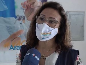 [Vídeo] Coordenadora de Imunização fala sobre vacinação na faixa dos 17 anos e aplicação da 3ª dose em Arapiraca