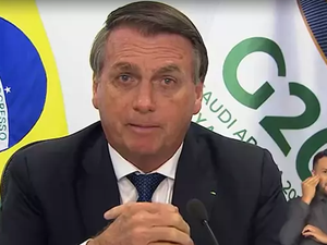 Bolsonaro fará 'live' nas redes seguida de pronunciamento de Natal na quinta