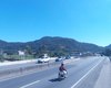Carro cai em cratera de trecho interditado da BR-101, em São Miguel dos Campos