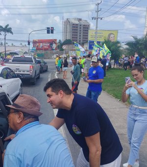 Candidato a vereador, Rui Palmeira realiza ações de campanha em Maceió