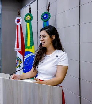 Orçamento municipal: Teca Nelma defende foco na educação e assistência social de Maceió