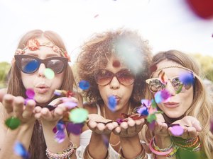 Nutricionista dá dicas de como aproveitar a folia sem ressaca e voltar a rotina pós festa