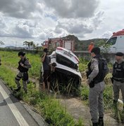 Capotamento deixa cinco feridos no município de Novo Lino